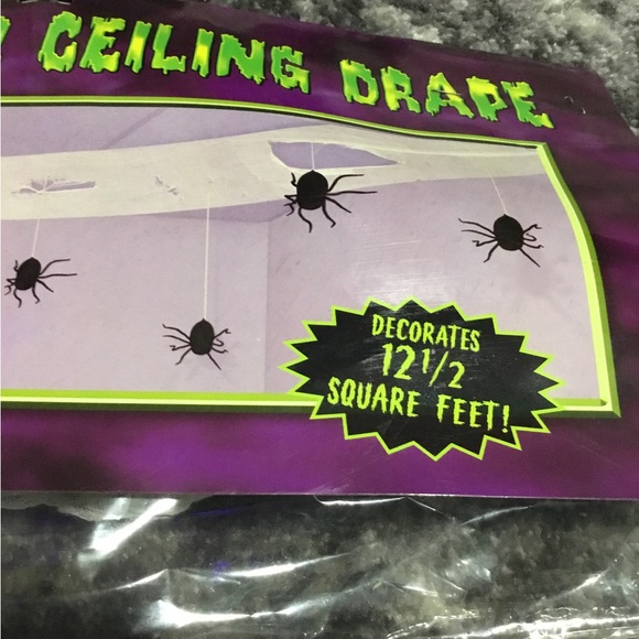 Halloween spiders and webs decorations lot - Picture 2 of 10